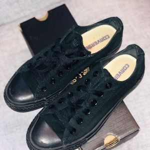 All Black Converse All Star